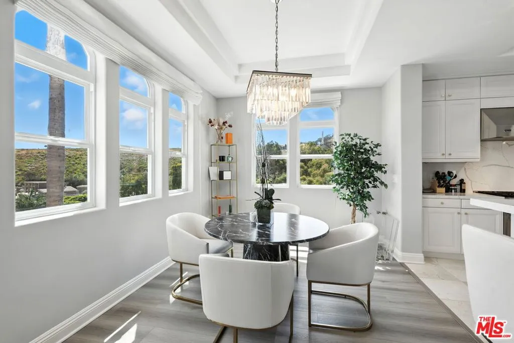 23971 De Ville Way, Malibu, California 90265 home-pic-8